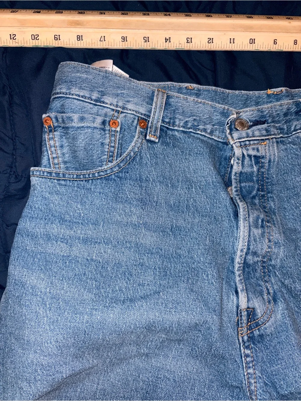 Levi’s 501 ‘93 Cut Off Denim Shorts Men’s W38 Light Wash